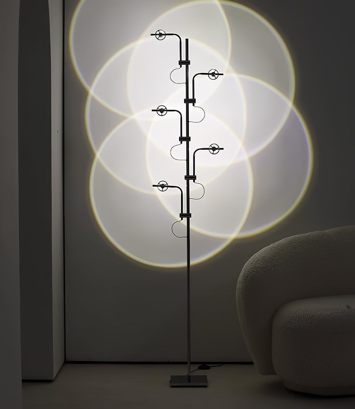 Receiv Stehleuchte Edelstahl minimalistisch klassisch für Wohnzimmer | Cielum
