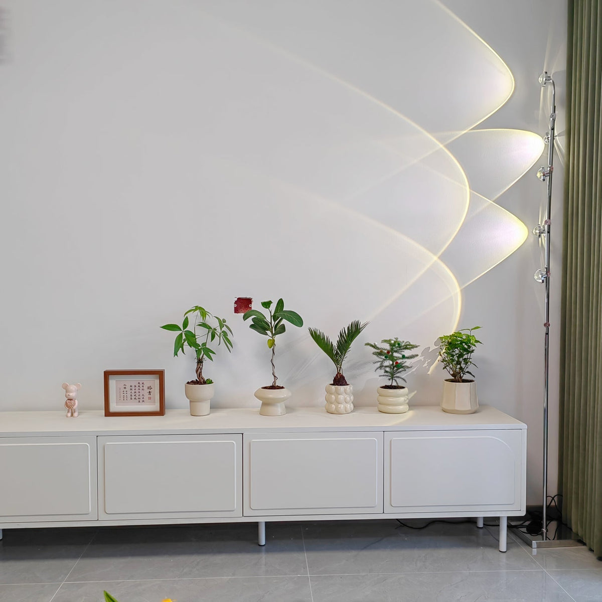 Receiv Stehleuchte Edelstahl minimalistisch klassisch für Wohnzimmer | Cielum
