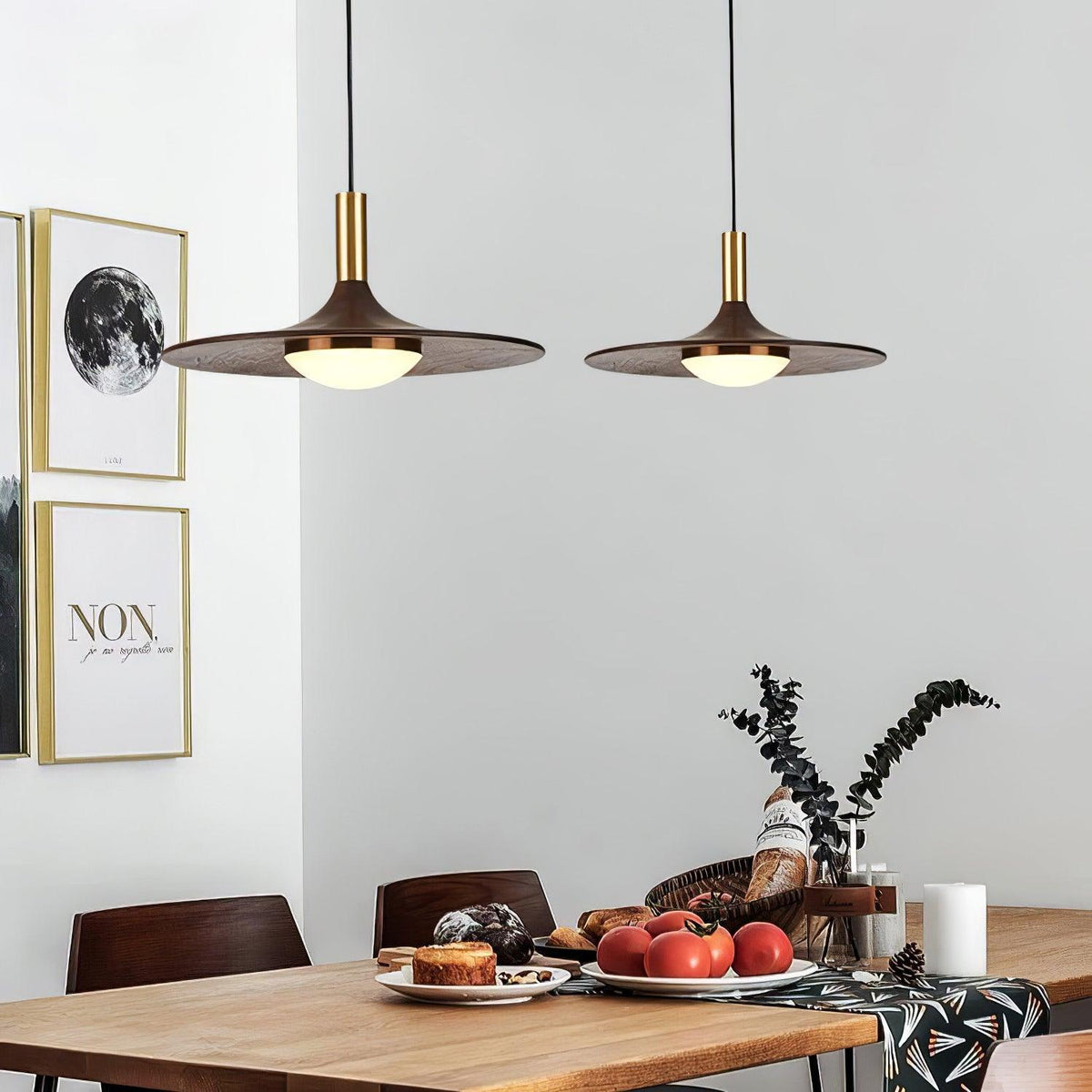 Blythe moderne Pendelleuchte aus Holz