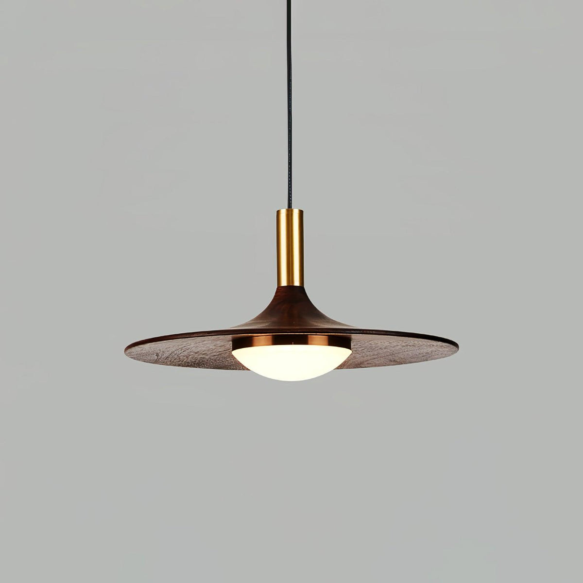 Blythe moderne Pendelleuchte aus Holz