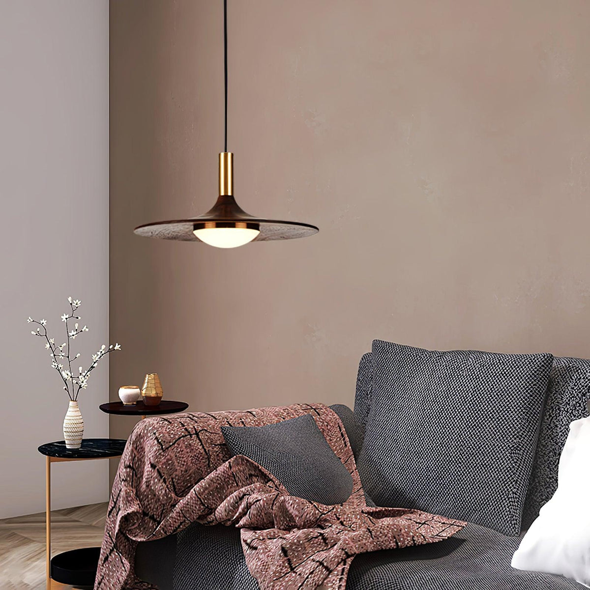 Blythe moderne Pendelleuchte aus Holz