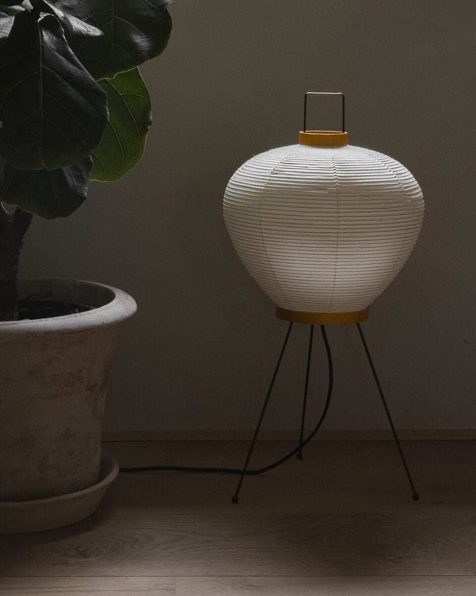 Koji 3 Tischlampe