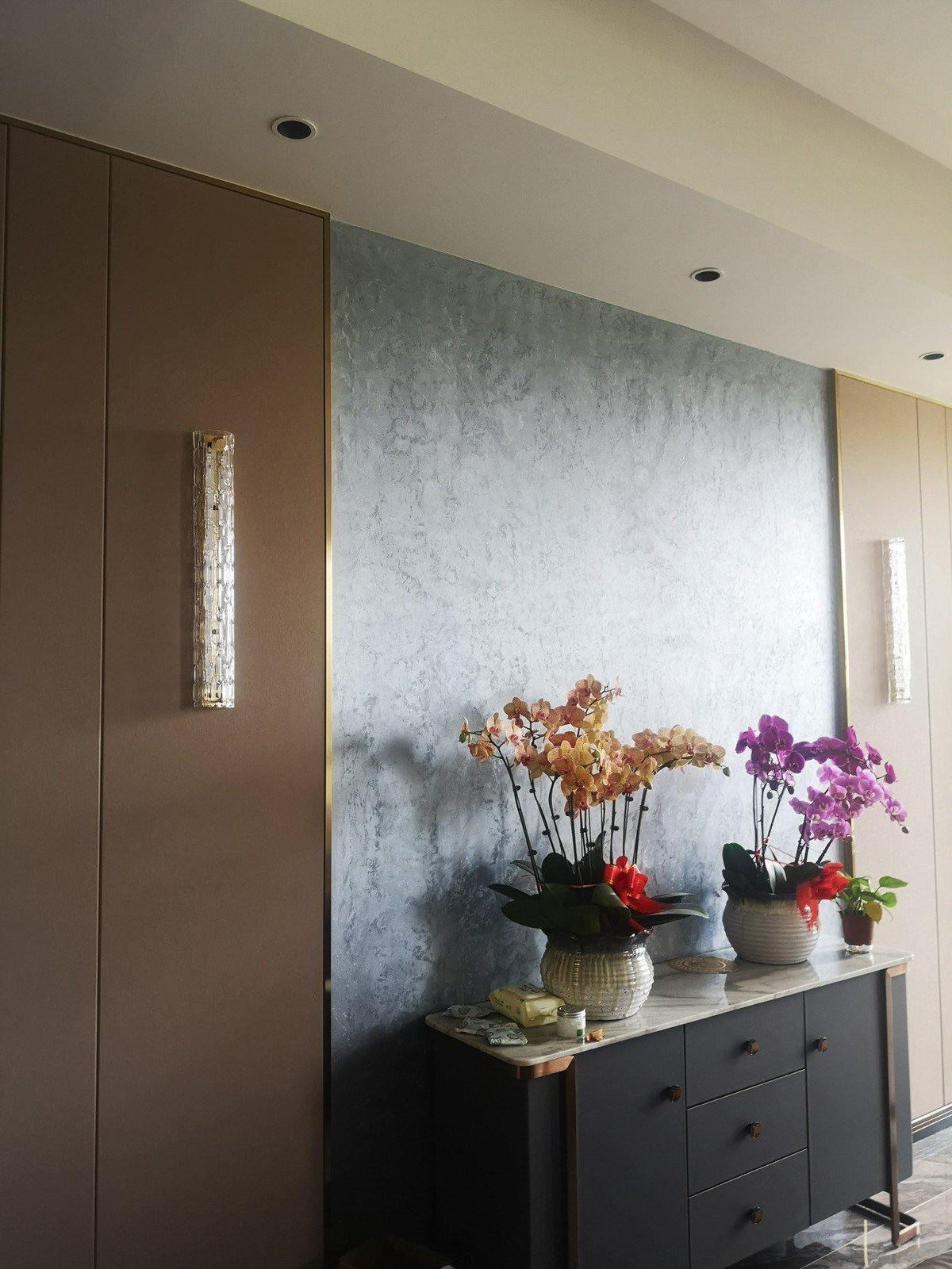 Bexley Messing-Glas Glam-Wandleuchte für Wohnzimmer | Cielum