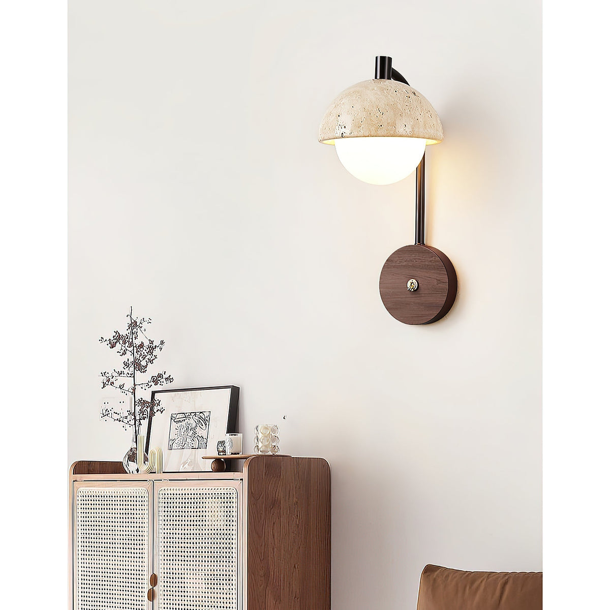 Valelaine Travertine-Wandleuchte