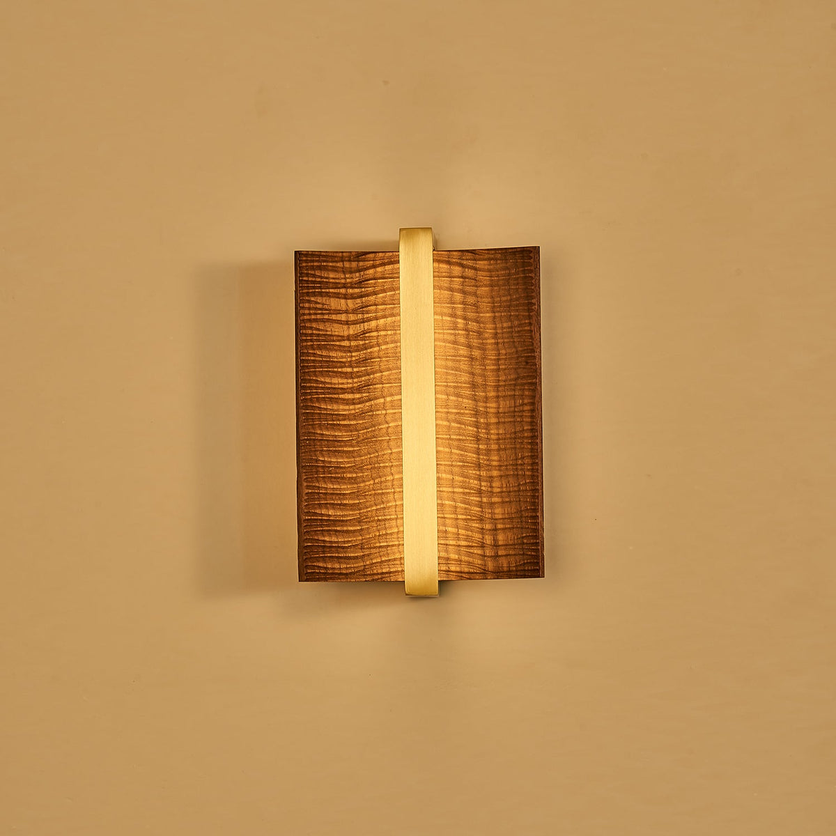 Vevinir Premium skandinavische Kunst-Wandleuchte aus Holz