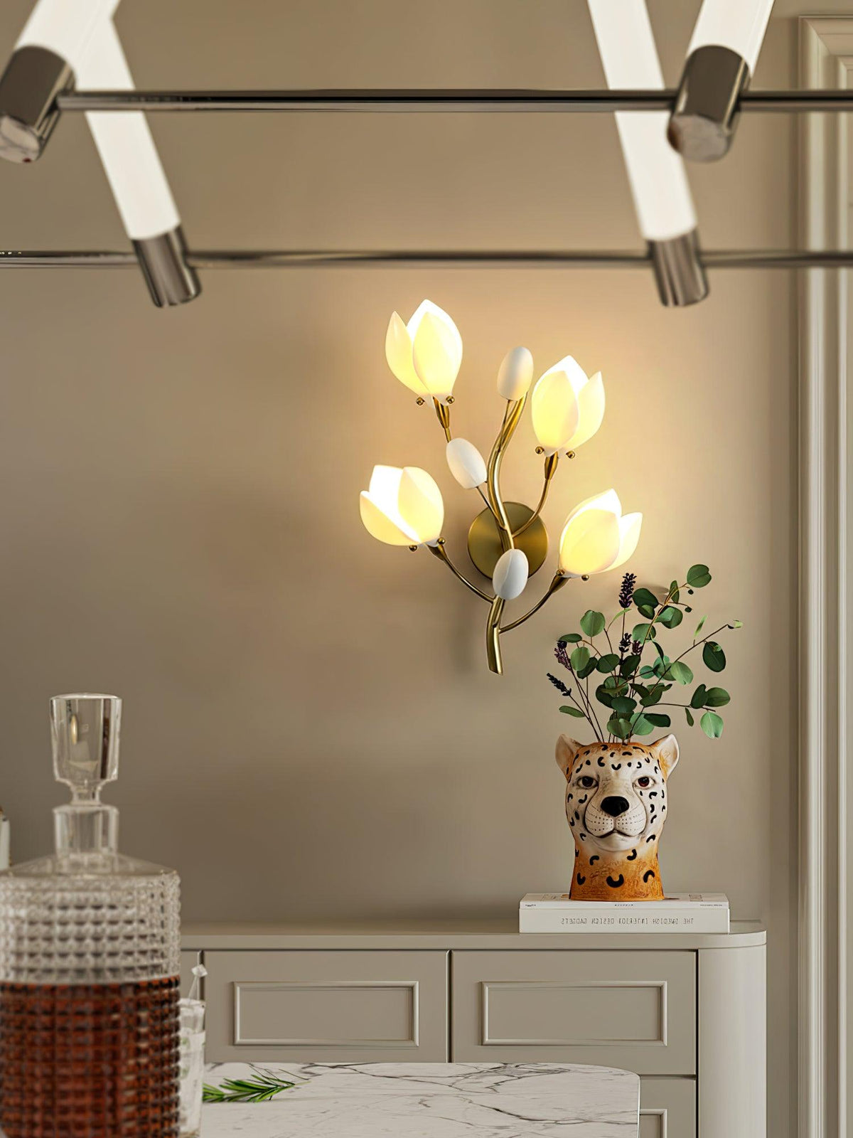 Dirixa Magnolia Elegance Keramik-Wandleuchte