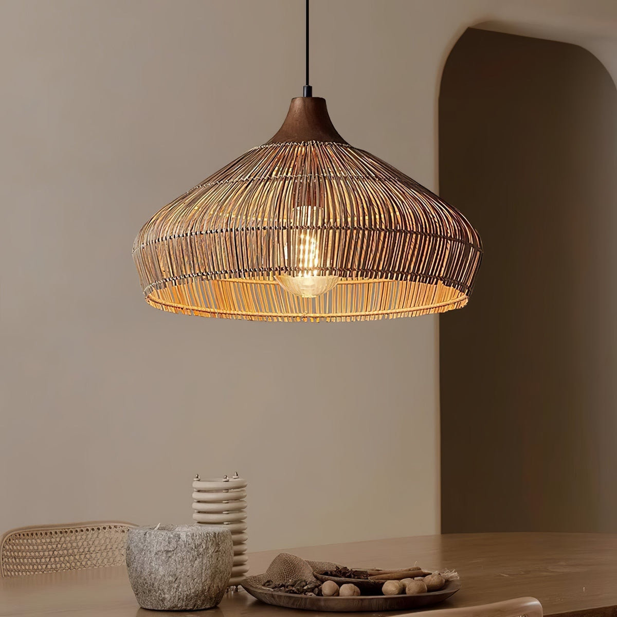 Lythean Elegance Art Rattan Pendelleuchte aus Holz