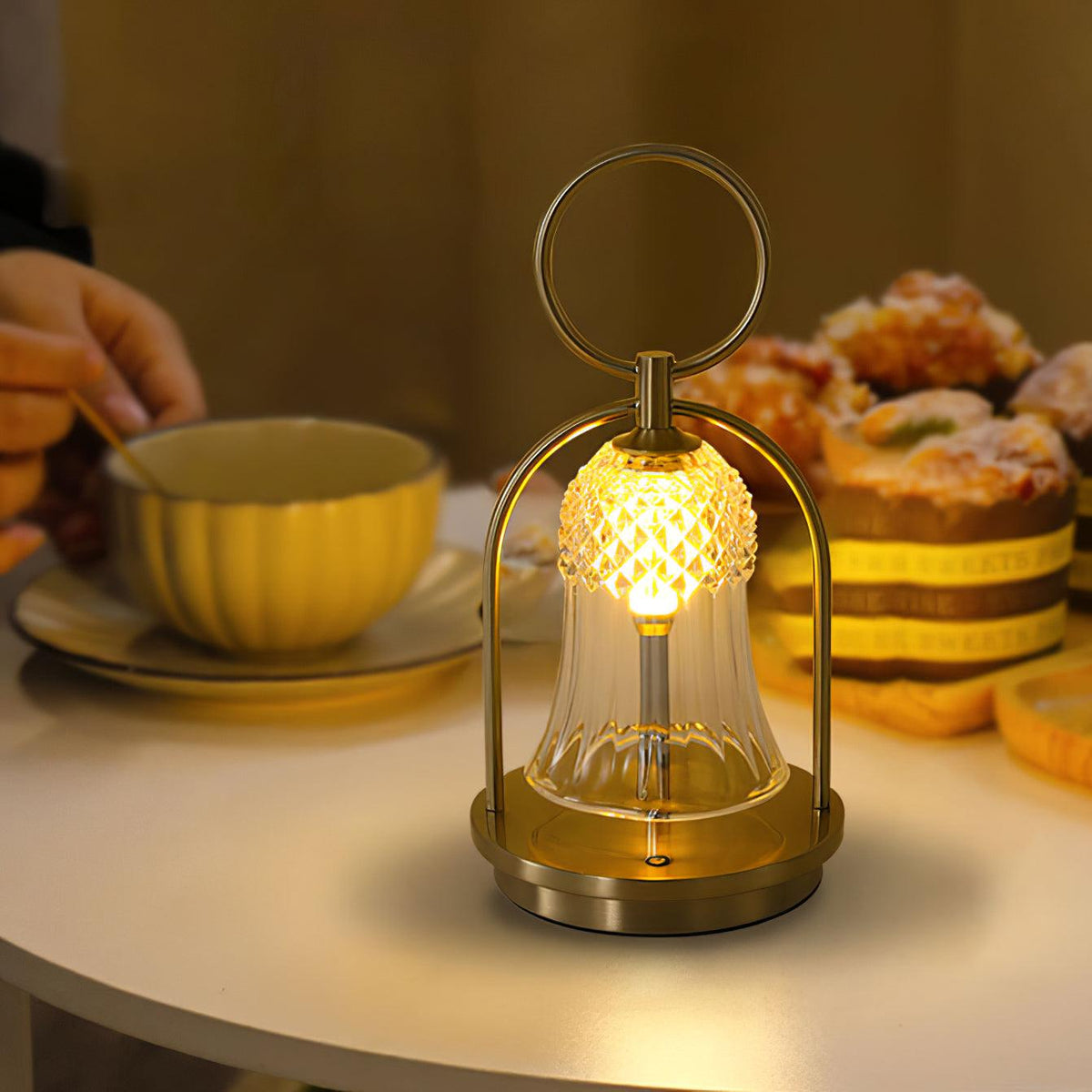 Bell Tischleuchte aus Vintage-Glas
