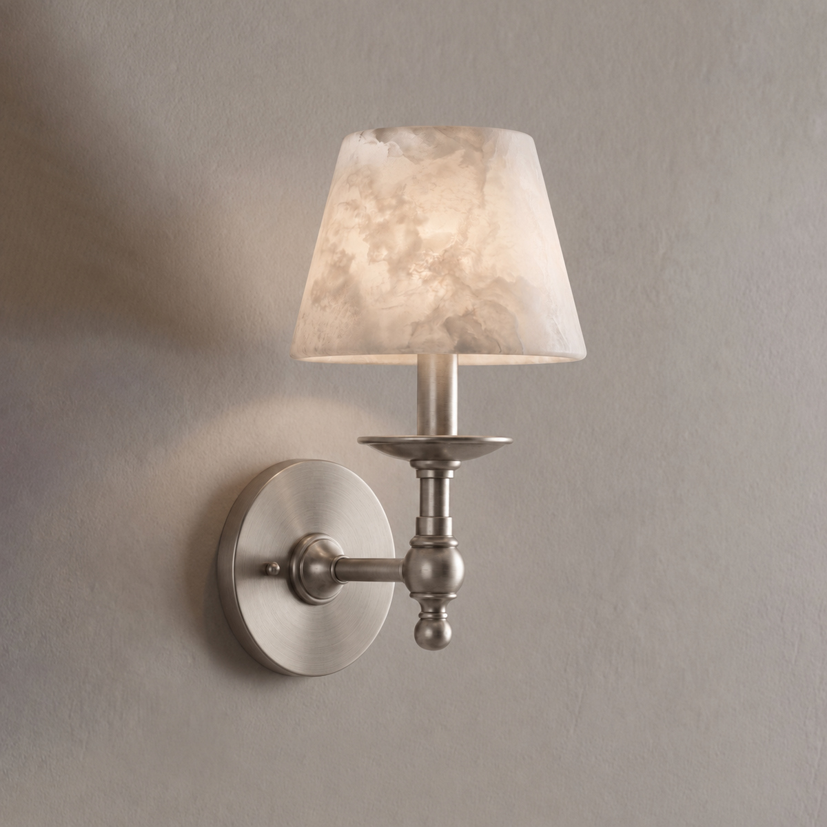 Corvenford Alabaster-Wandleuchte