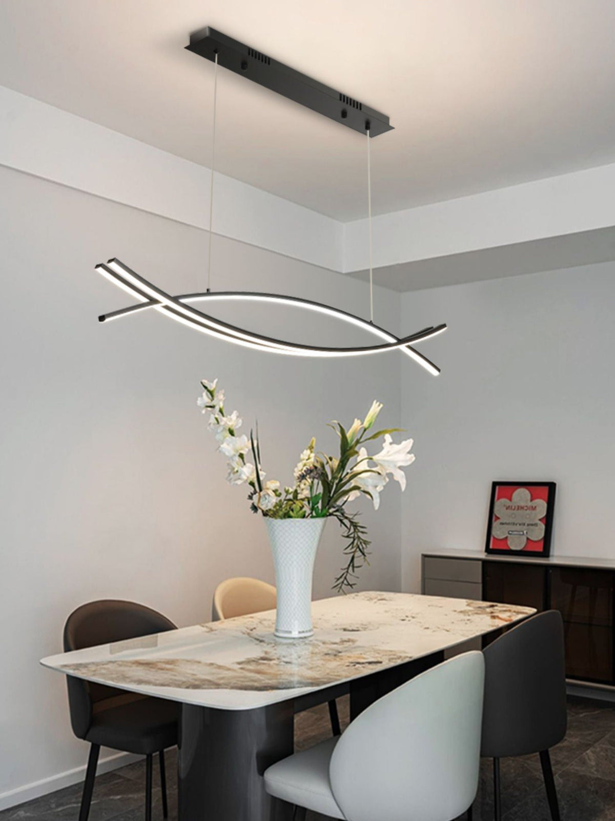 Curinis Kronleuchter im zeitgenössischen minimalistischen Stil mit LED