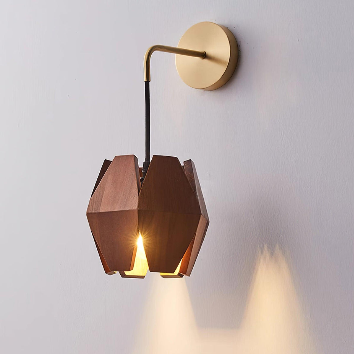 Wandleuchte Geometrischer Holzlampenschirm Warmes Leuchten Nordisch Minimalistisch Akzent