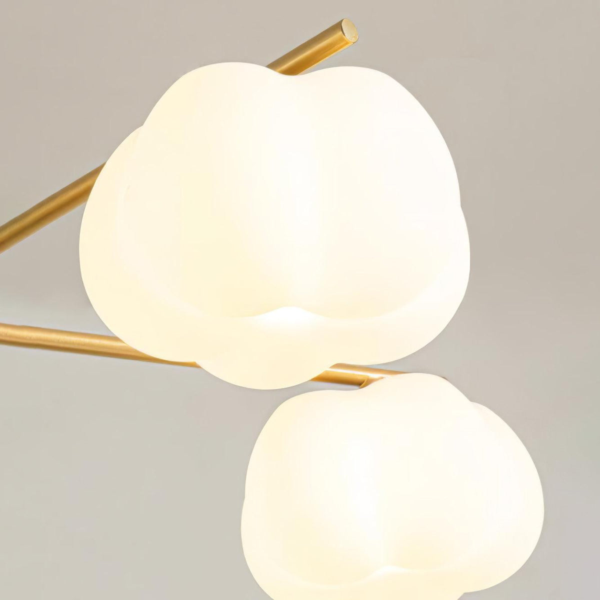 Sylanira Kronleuchter Kronleuchte Holz-Kugeln Gold PE