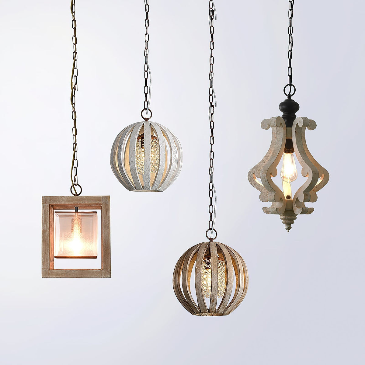 Sylaette Pendelleuchte mit Holzkugel in altem Holz