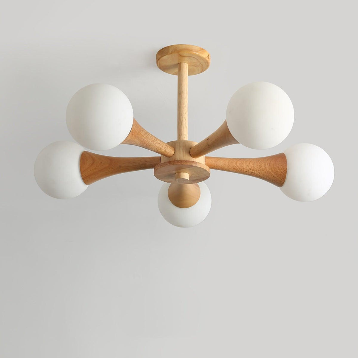 Drae Kronleuchter aus Holz mit Kugel