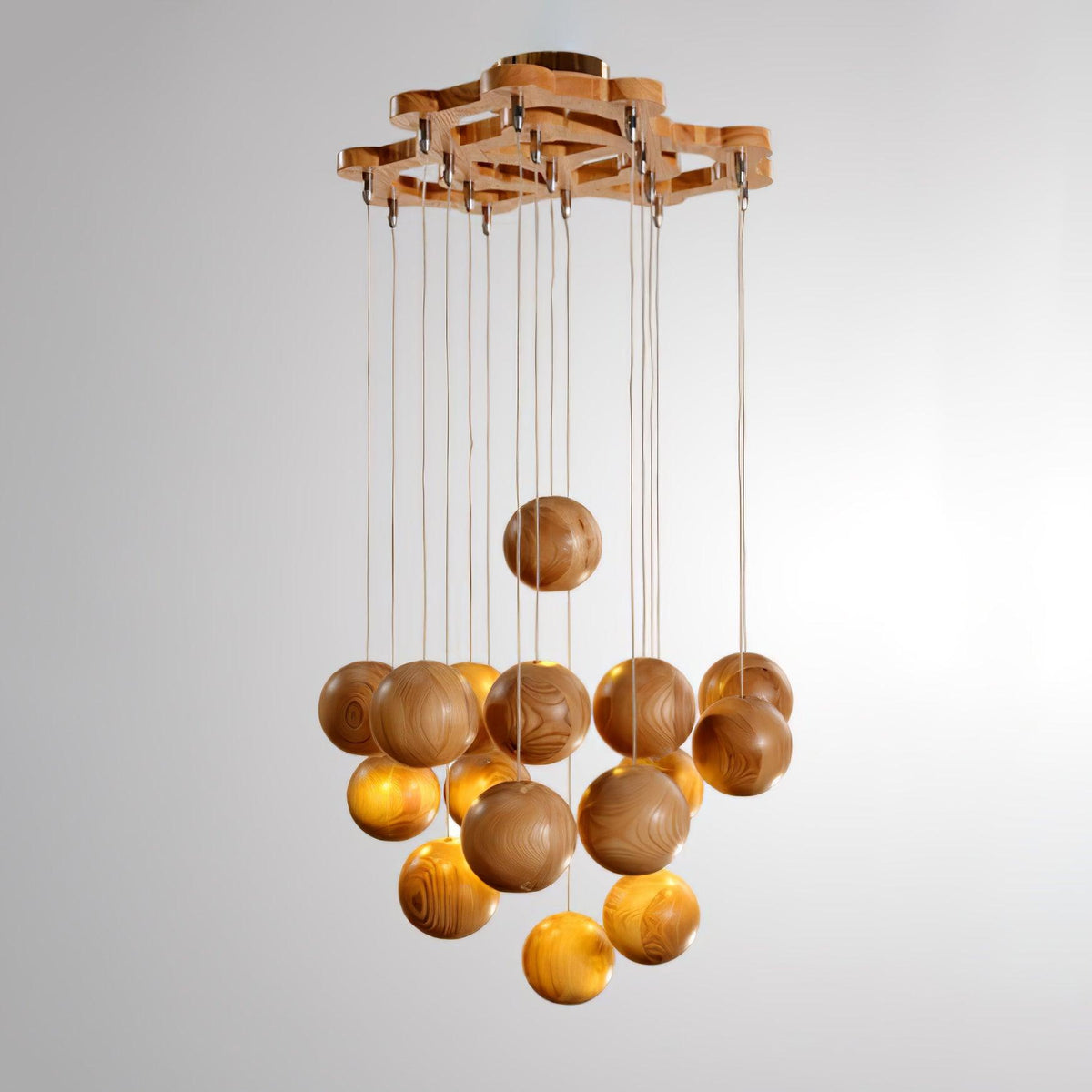 Vixor Pendelleuchte im nordischen Orb-Sphären-Cluster aus Holz