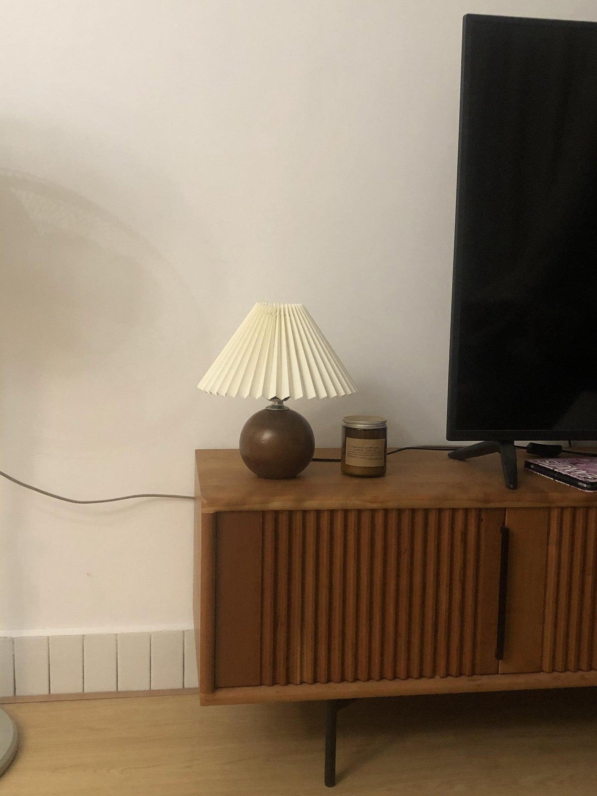 Zesilon Tischleuchte Holzkugeltischleuchte