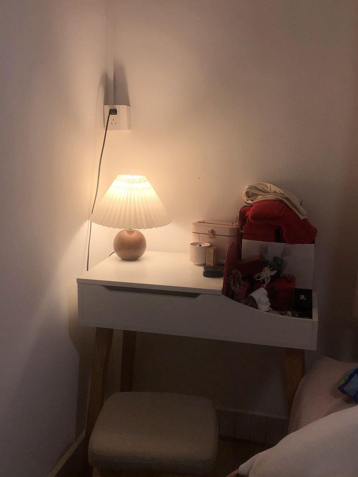 Zesilon Tischleuchte Holzkugeltischleuchte