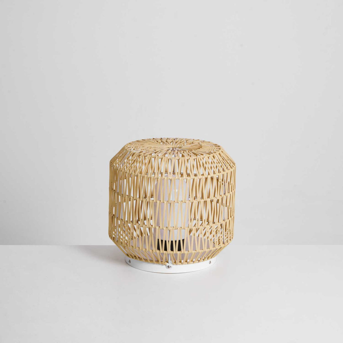 Ravalella Rattan-Außen-Tischleuchte
