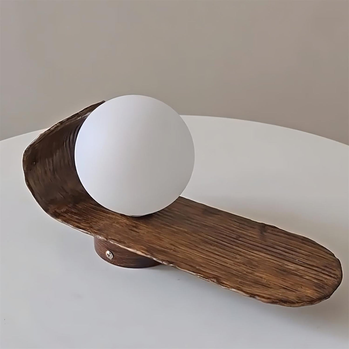Gavino Wandleuchte aus Holz