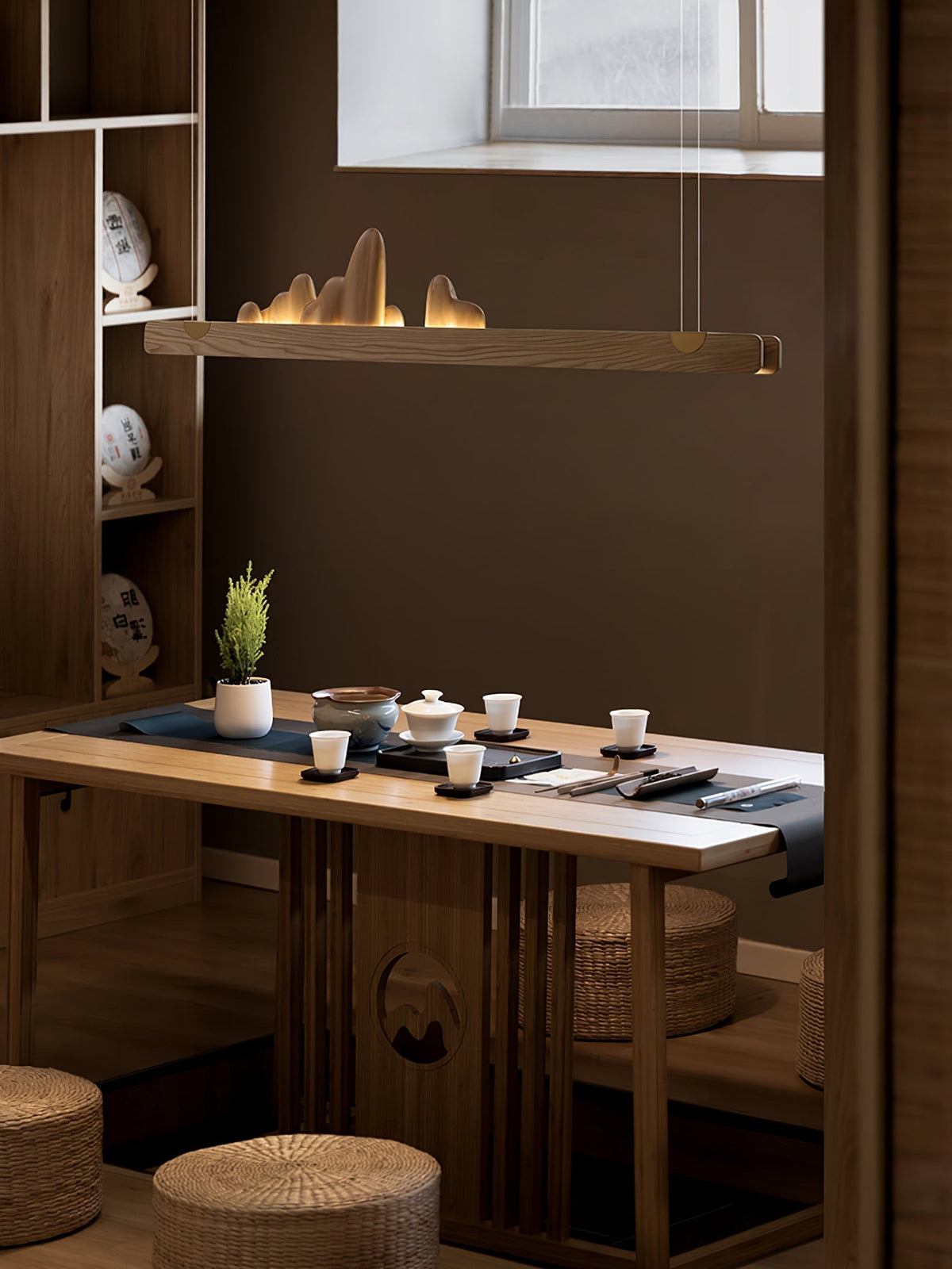 Elvaaine moderne Pendelleuchte aus Holz