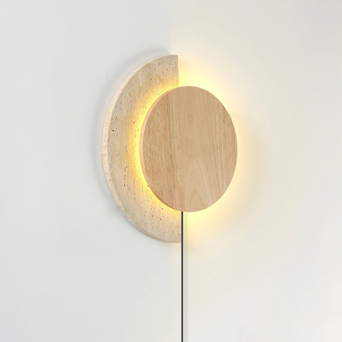 Crescent Halo Wandleuchte mit Stecker