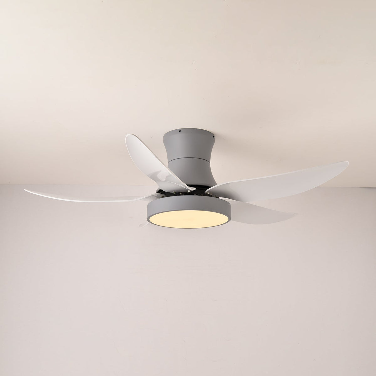 Jada Deckenventilator mit Beleuchtung in modernem Schwarz