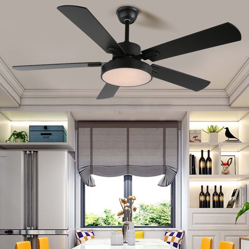 Aerilux Deckenventilator mit Beleuchtung aus Holz im modernen Stil