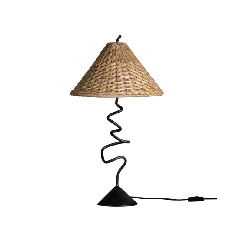 Arierina Rattan-Tischleuchte