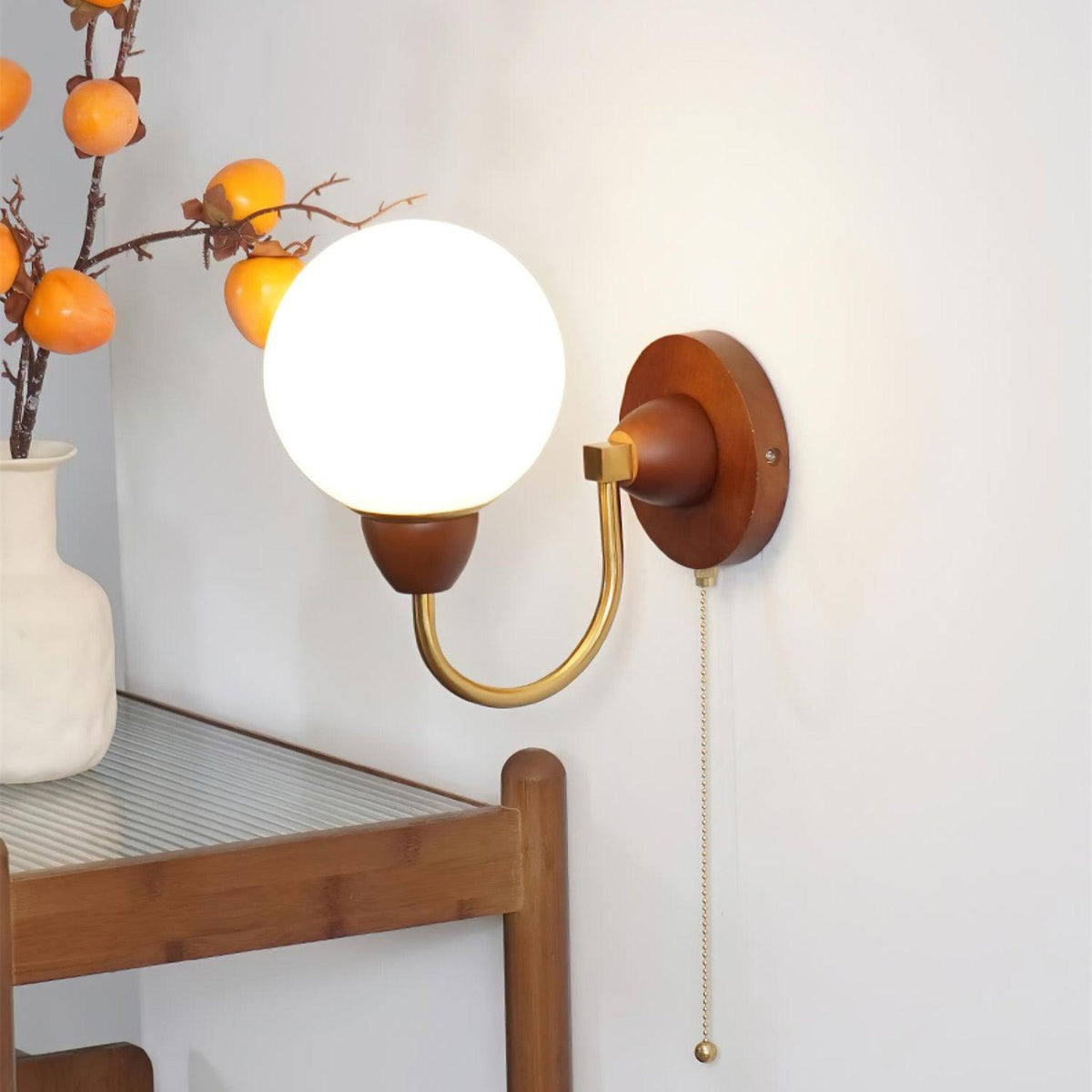 Rinielia Wandleuchte aus Holz Modell A