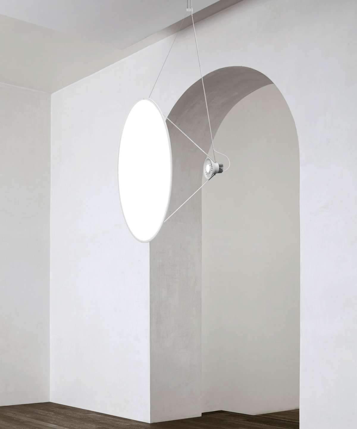 Brio Pendelleuchte aus Stahl im minimalistischen Stil