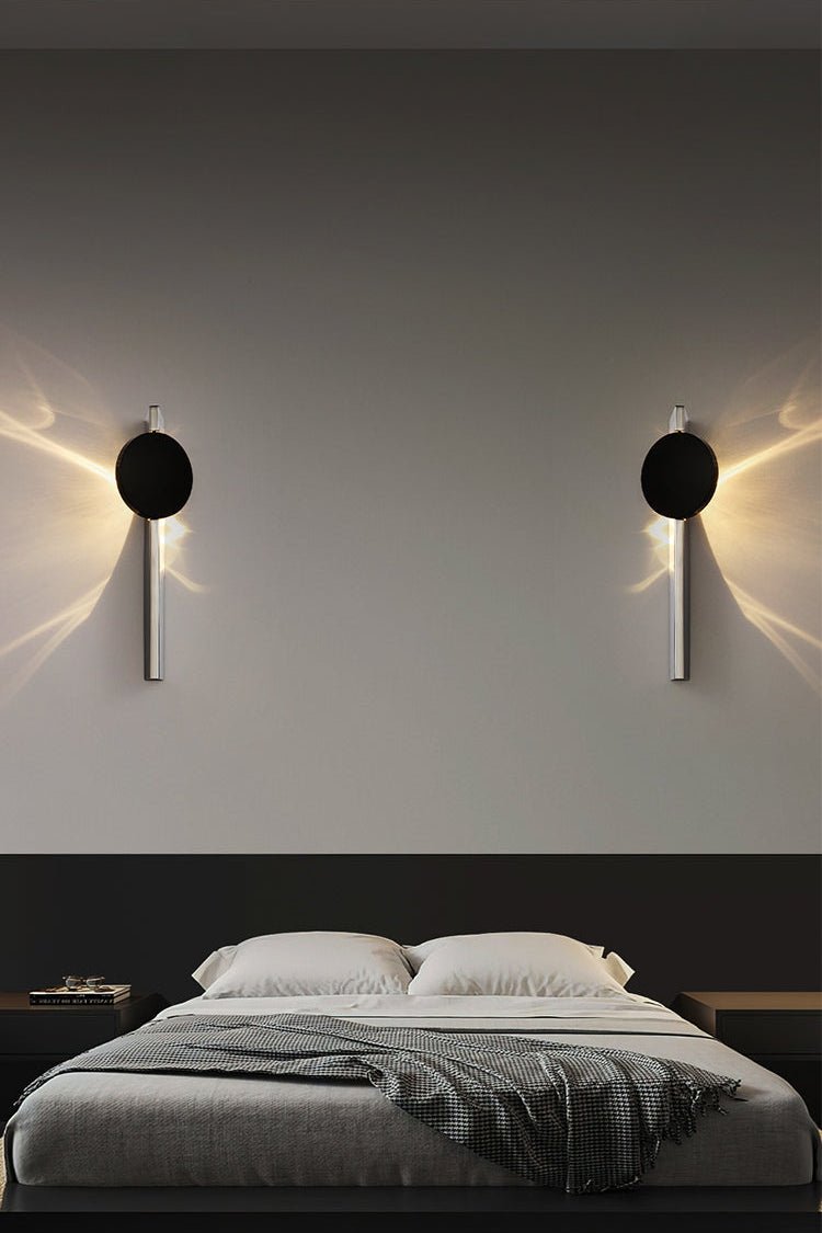 Pethr Wave Minimalistische Wandleuchte aus Stahl