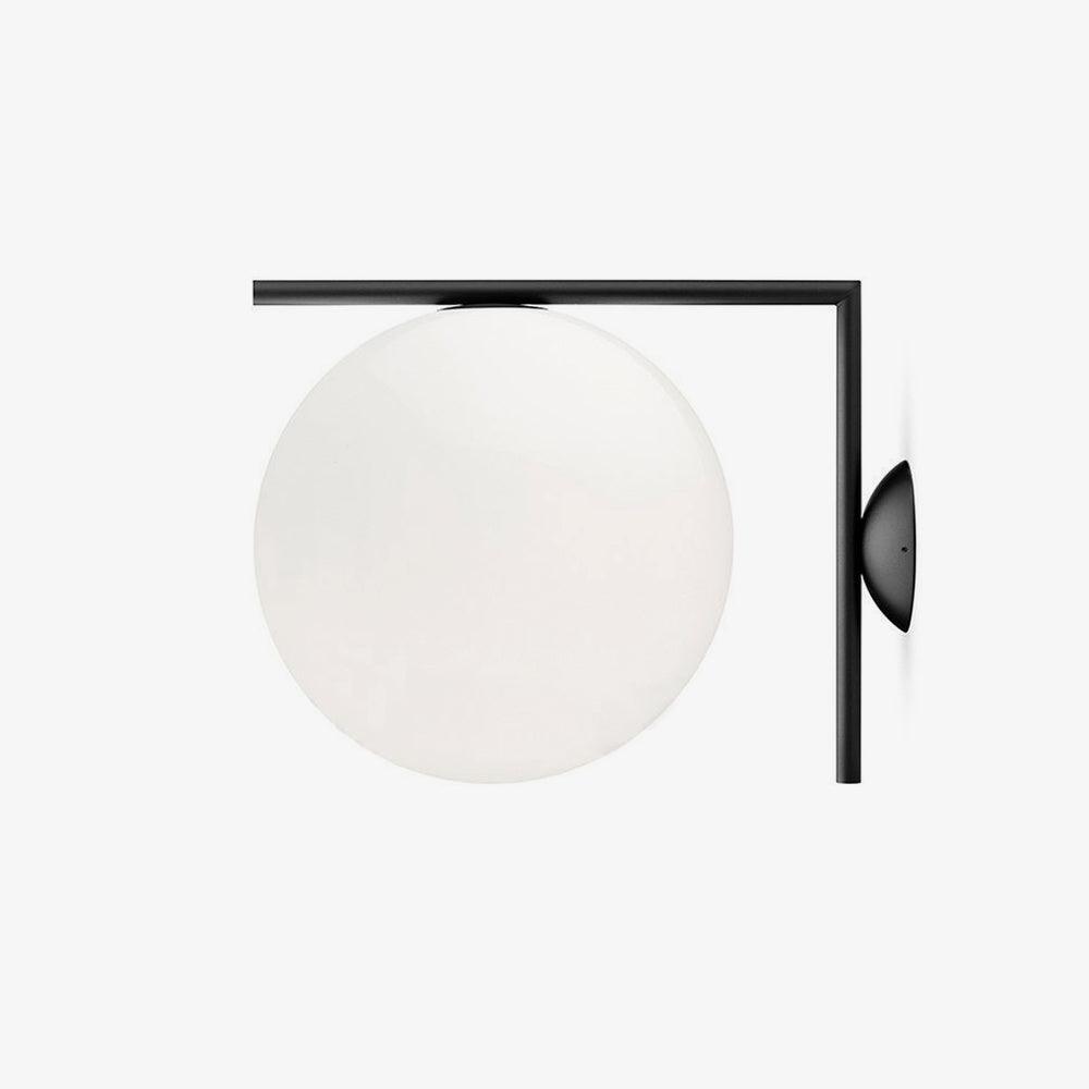 Joanna zeitgenössische minimalistische Opal-geblasene-Glas-Wandleuchte
