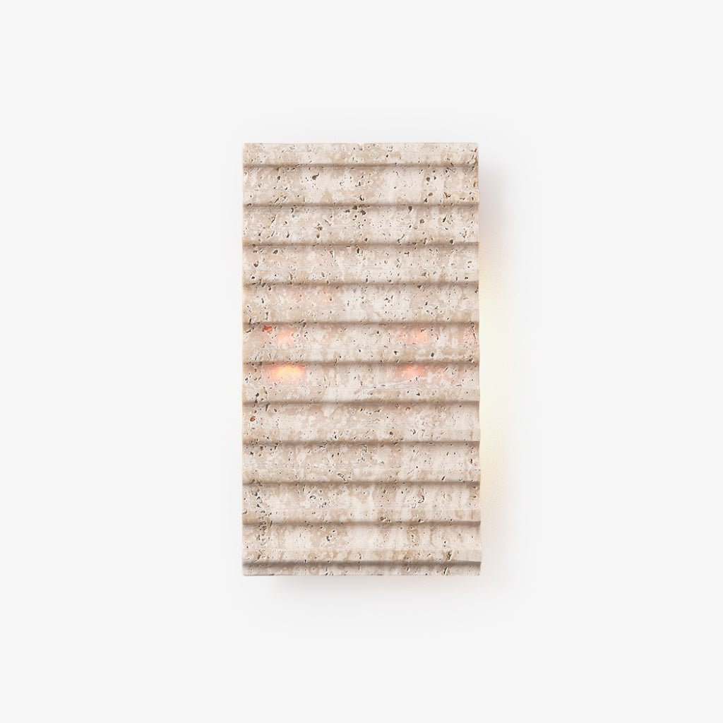 Noriora Travertin-Wandleuchte mit geripptem Design
