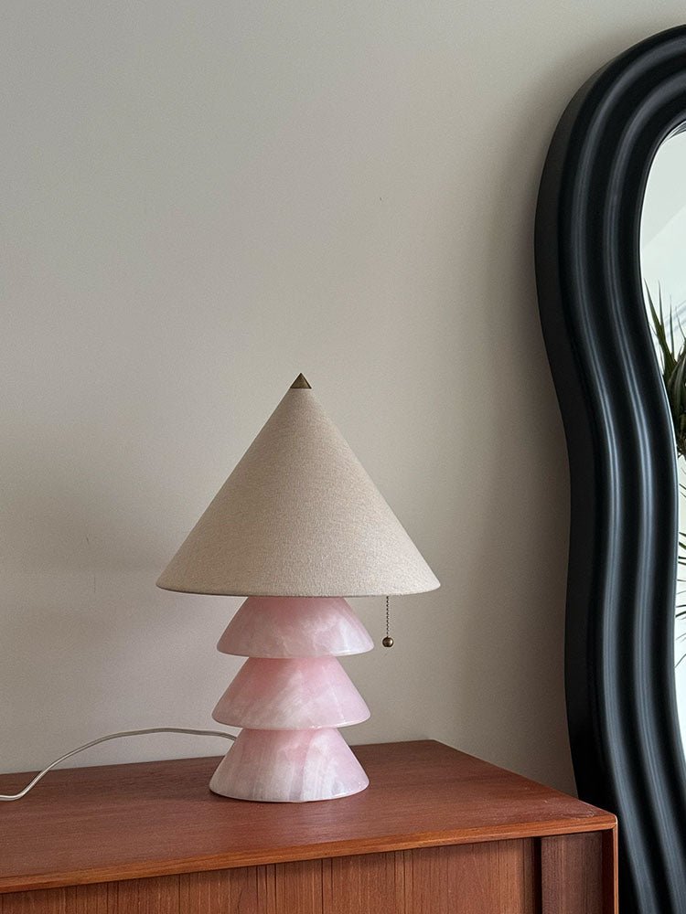Pyramid Retro Marmor Tischleuchte