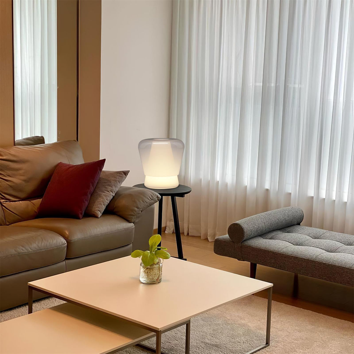 Aurnoril Rauchglas-Tischleuchte