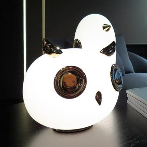 Marvelian Tischlampe in whimsischer Form