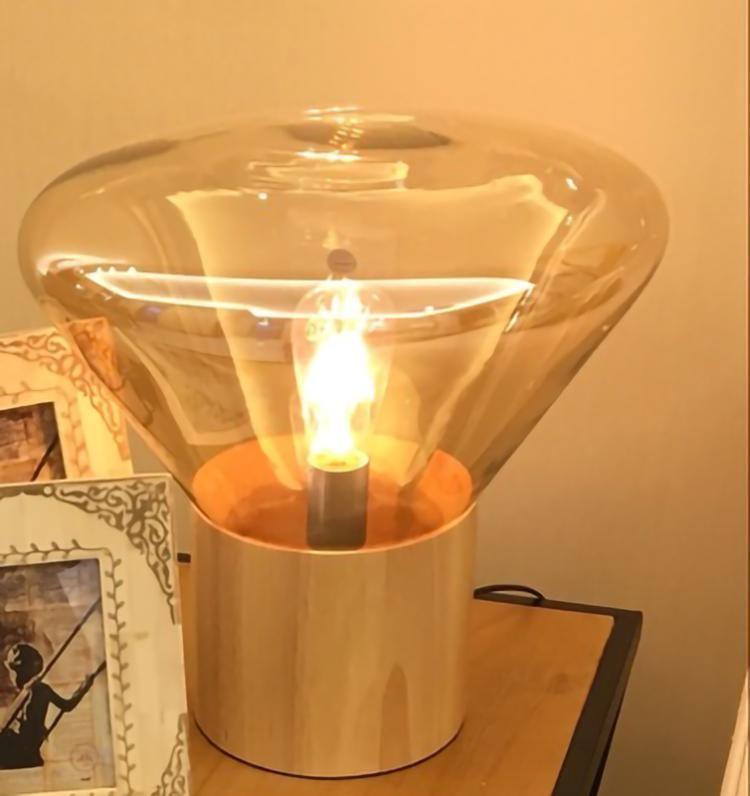 Sylirella Minimalistische Tischleuchte aus Holz