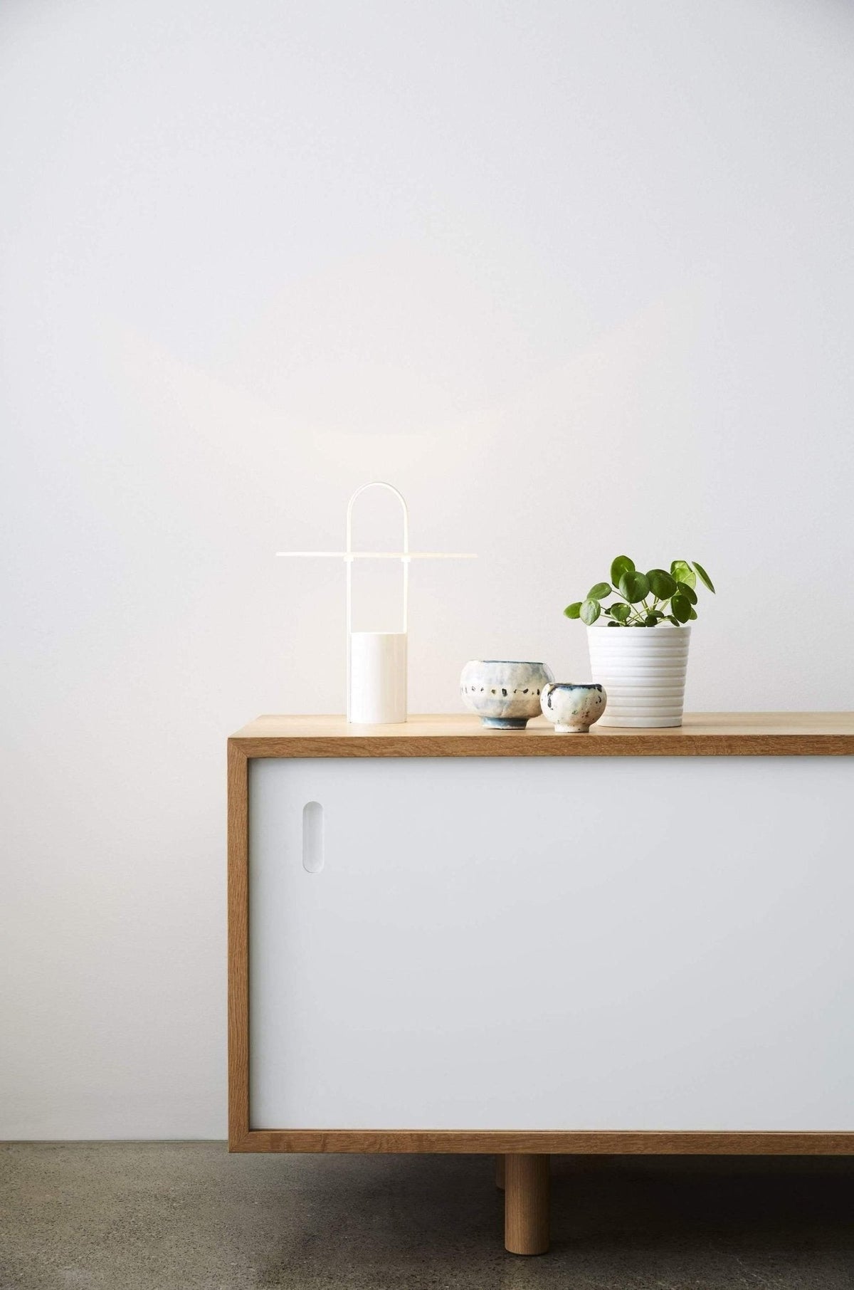 Hattie moderne Tischlampe