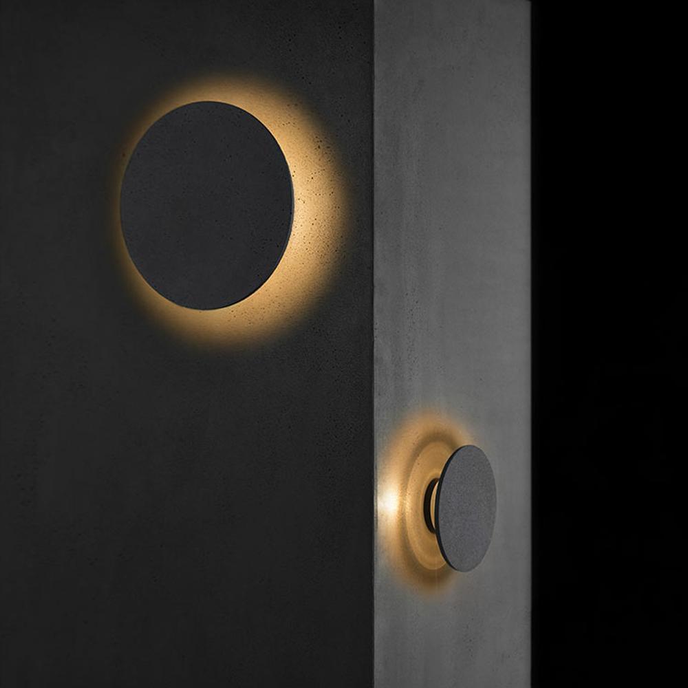 Vomaria zeitgenössische minimalistische Wandleuchte aus Keramik
