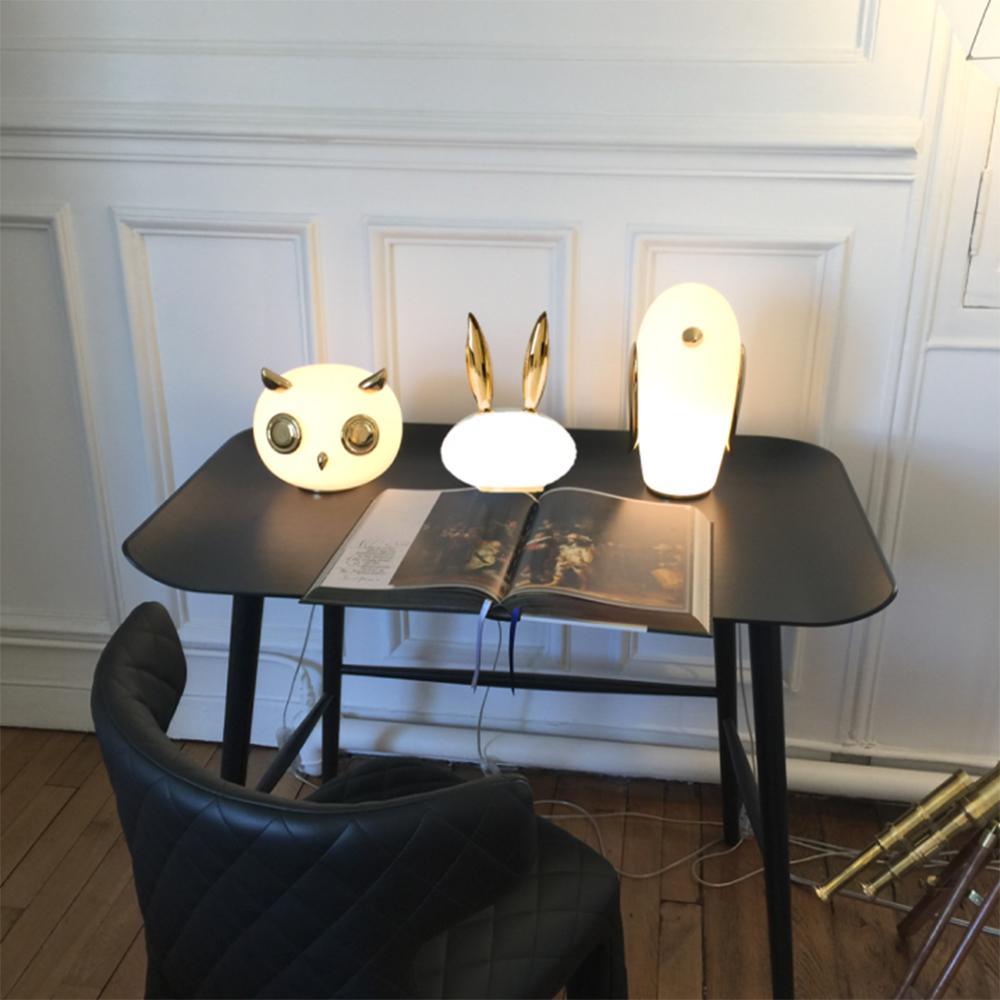 Marvelian Tischlampe in whimsischer Form