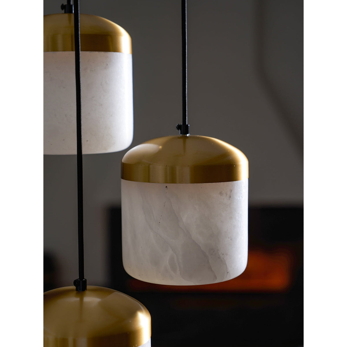 Arquesian Alabaster Pendelleuchte