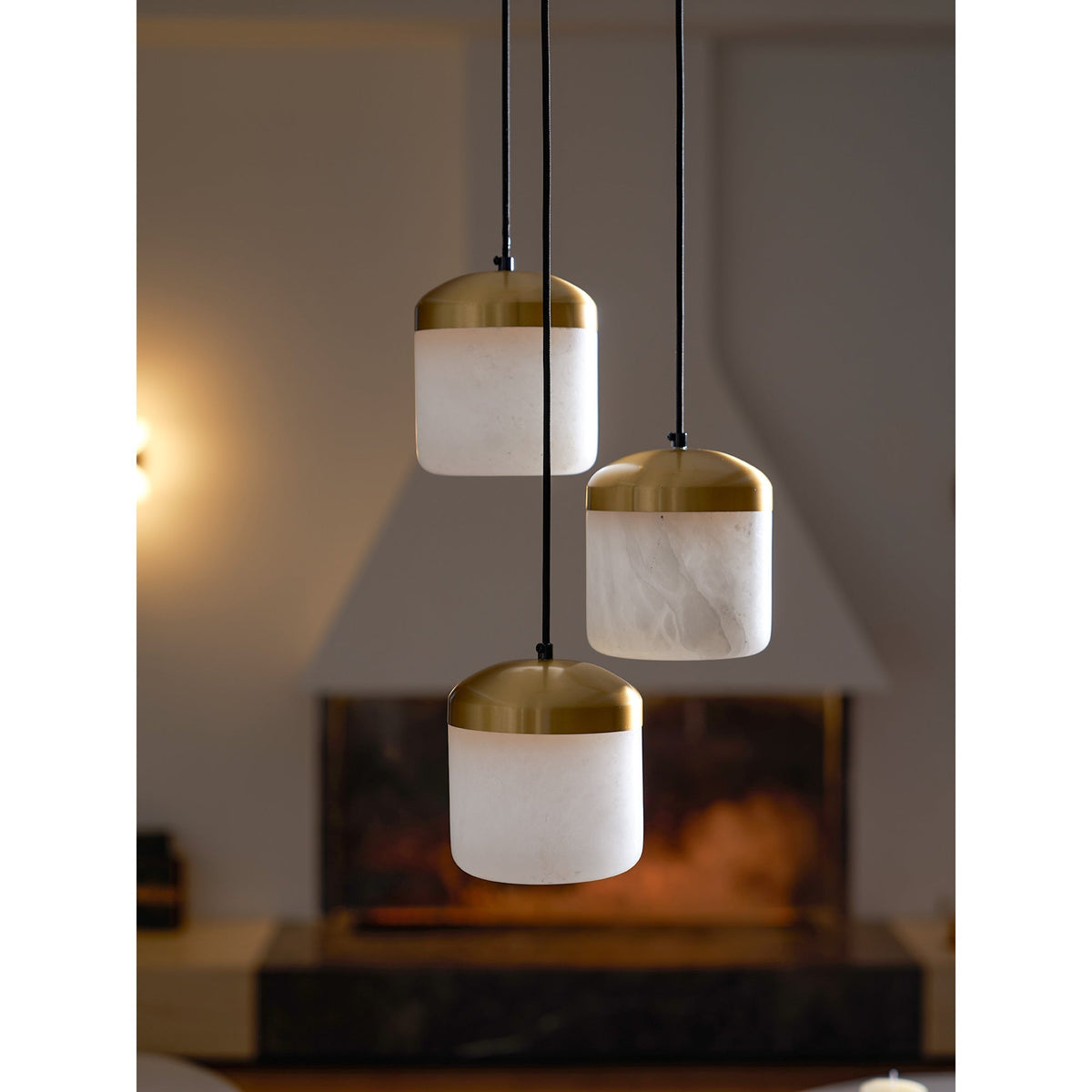 Arquesian Alabaster Pendelleuchte