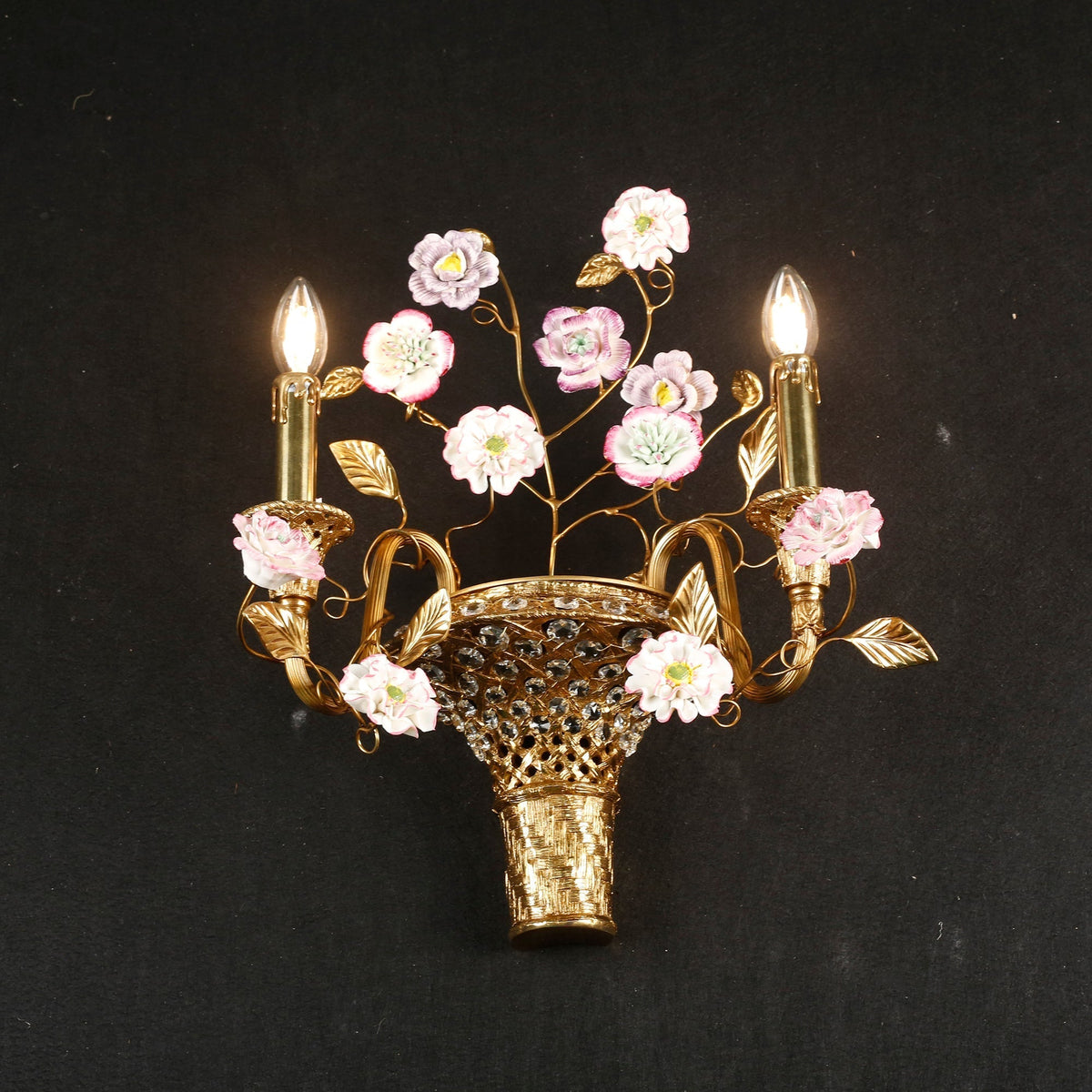 Violette Wandleuchte